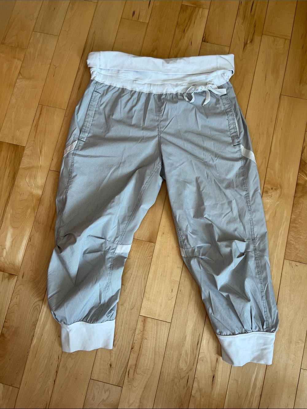 Vintage lululemon athletica Light Gray Parachute Pants with White Waistband